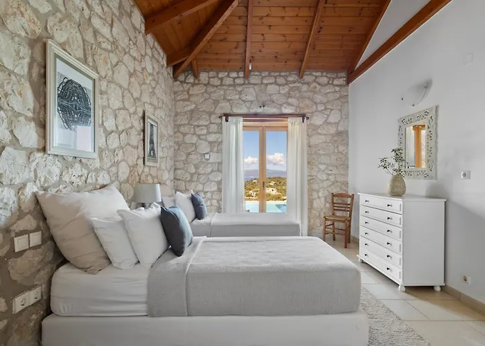 Eden * Vathi (Meganisi)