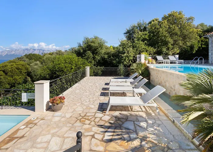 Eden * Vathi (Meganisi)